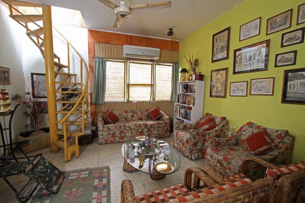 Nina Kochhar'S Homestay Nueva Delhi Exterior foto